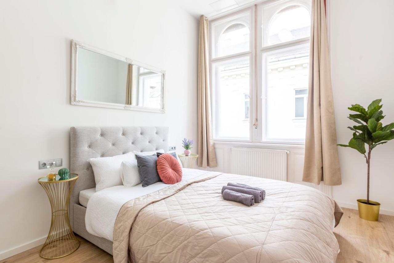 Exclusive Central Apartment Next To The Fashion Street Budapest Ngoại thất bức ảnh